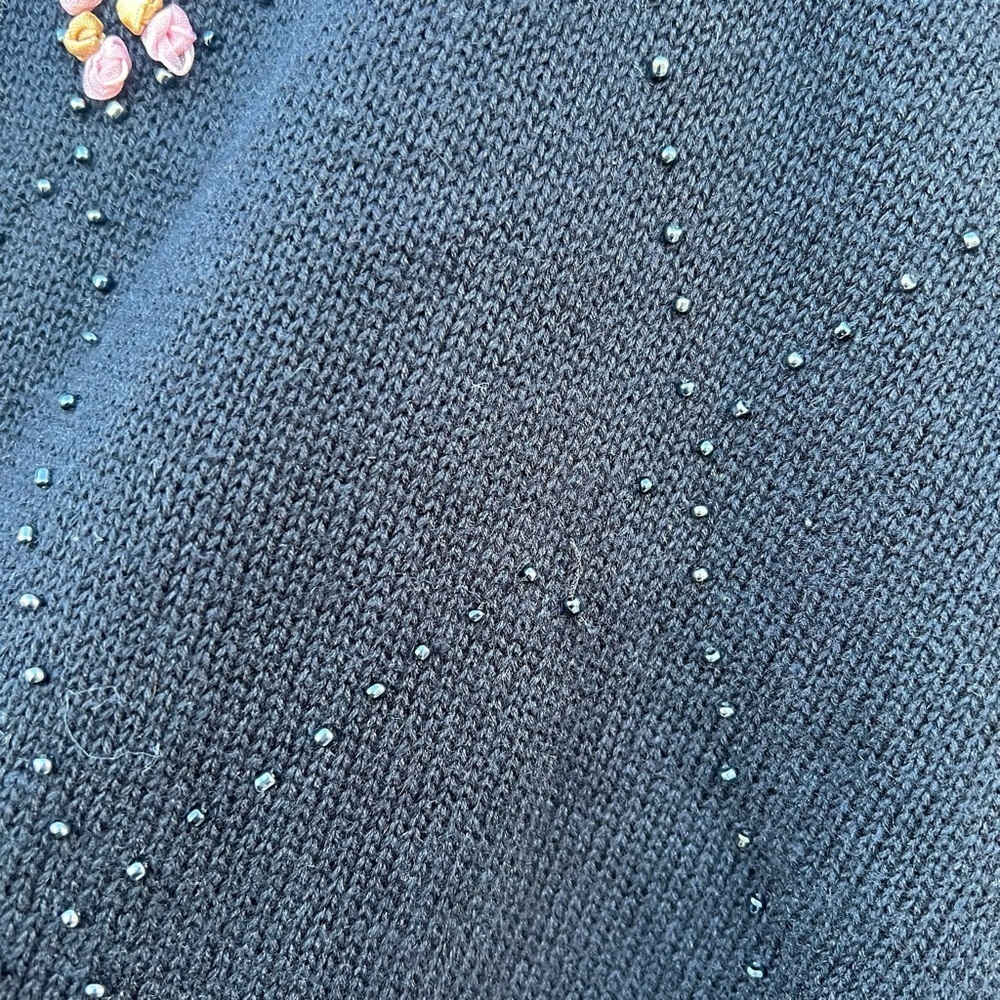 1990s Celina Yang Designs Floral Beaded Knit Sweater - Picture 7 of 9